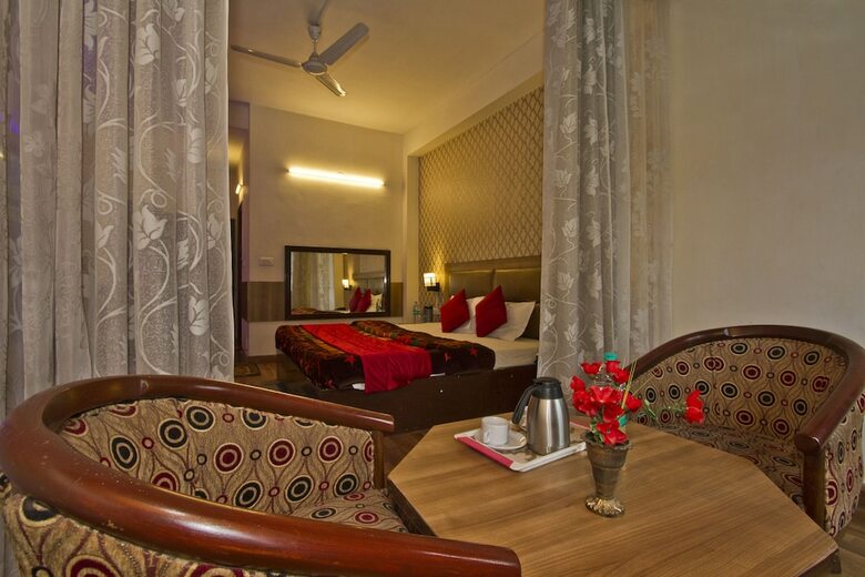 Hotel Sitara International