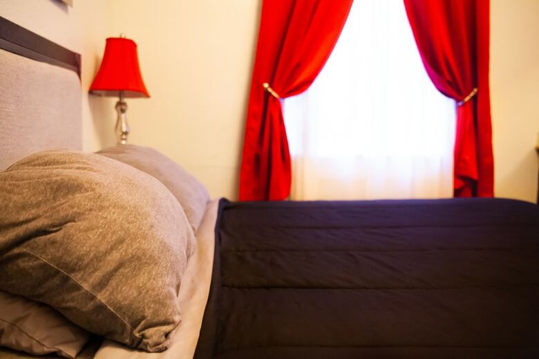 Hostal Music City Hotel