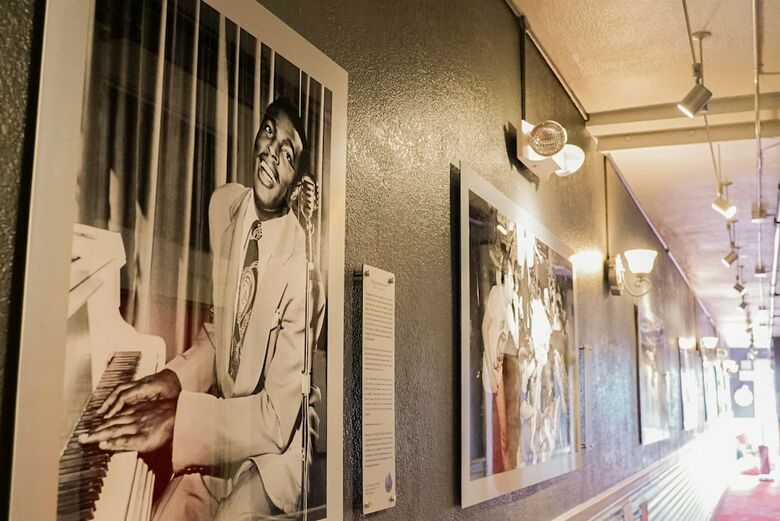 Hostal Music City Hotel