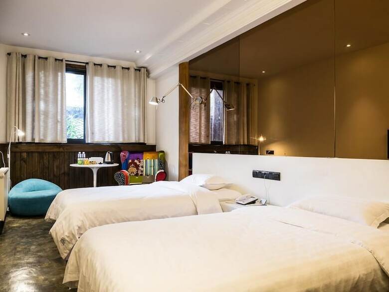 Hotel Collection-home Resort