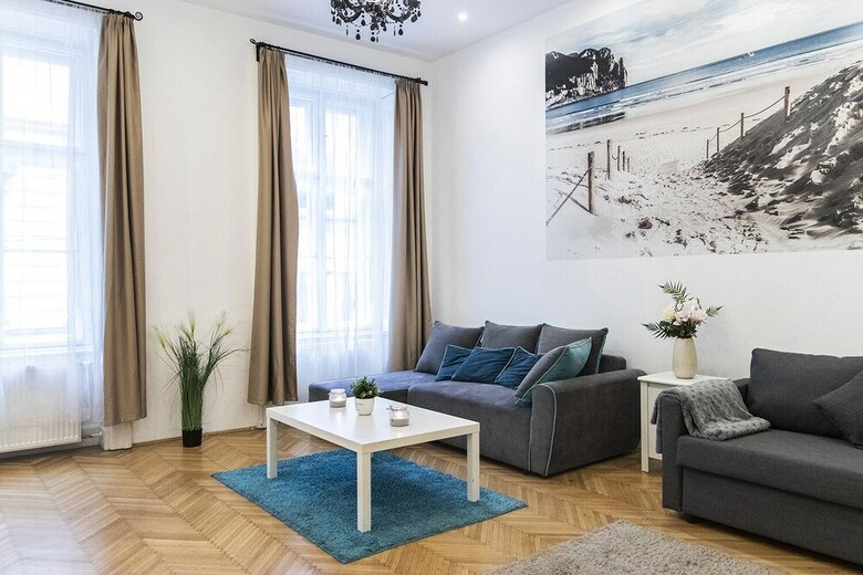 Real Apartments Vadasz