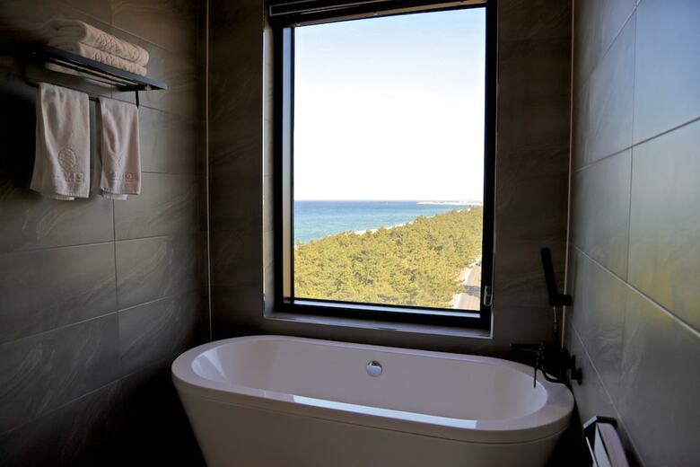 Avvio Hotel
