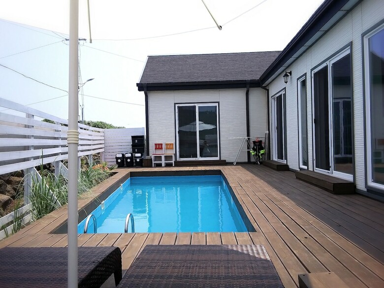 Pension Pool Villa Jip