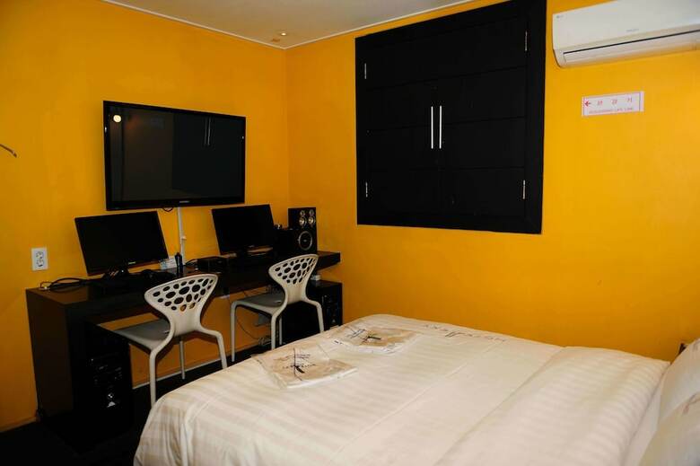 Hotel Lexy