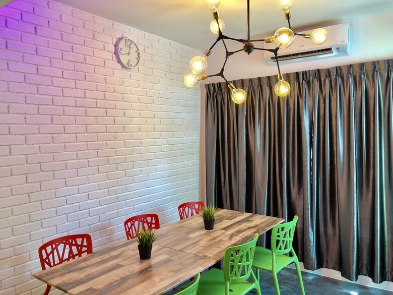 H & H Guesthouse 1