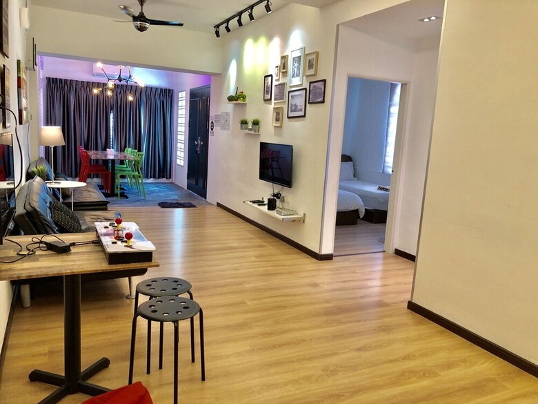H & H Guesthouse 1