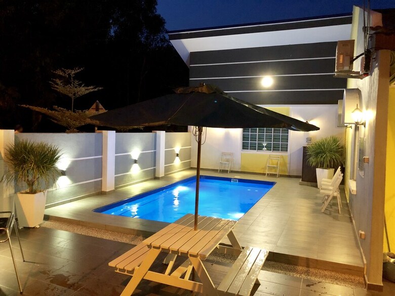 H & H Guesthouse 1