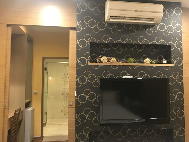 Hotel 8door Guesthouse