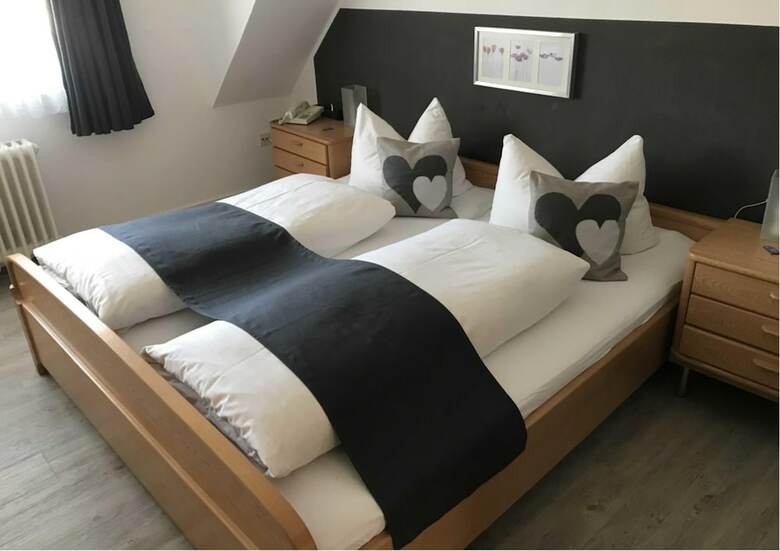 Hostal Gasthof Zum Waldstein