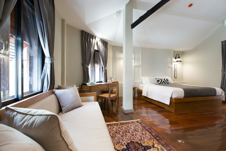 Hotel Prince Theatre Heritage Stay