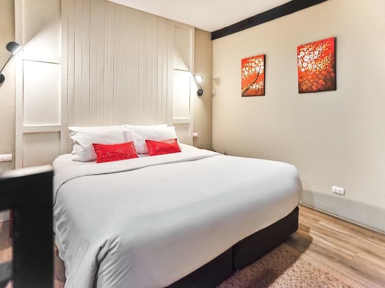 Hotel Prince Theatre Heritage Stay