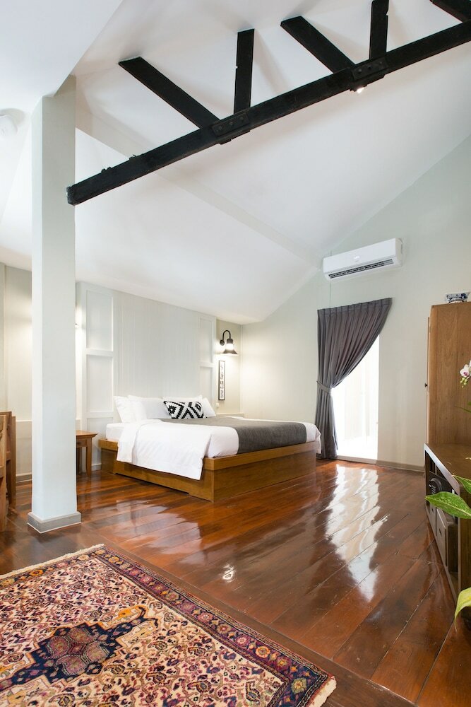 Hotel Prince Theatre Heritage Stay