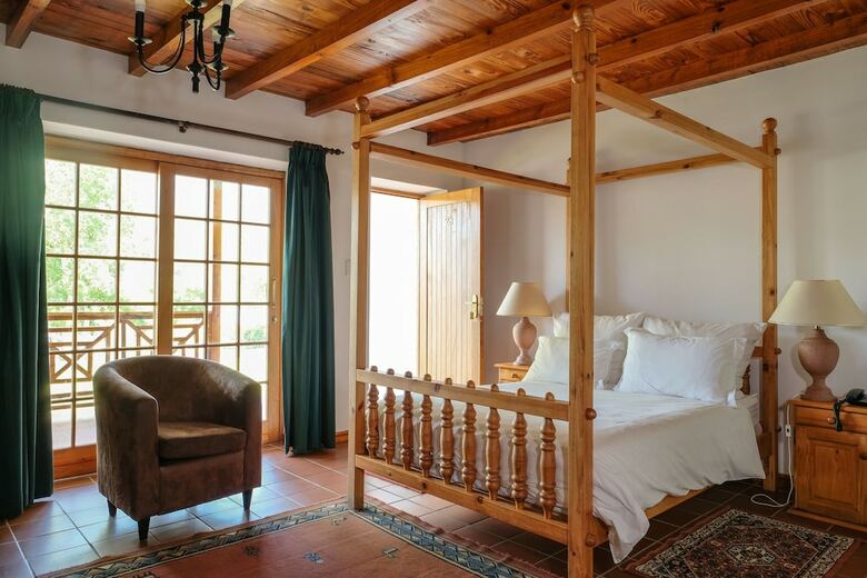 Houw Hoek Hotel
