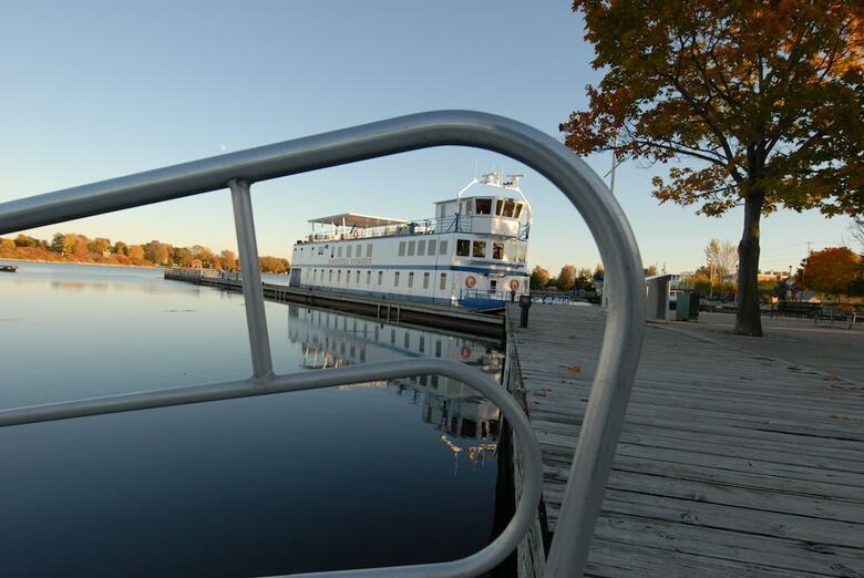 Motel Kings Inn - Orillia