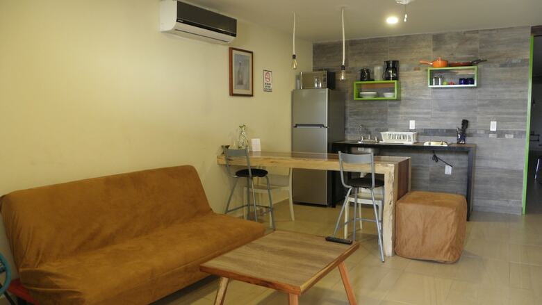 Apartamentos Brisas 10 Beachside Suites