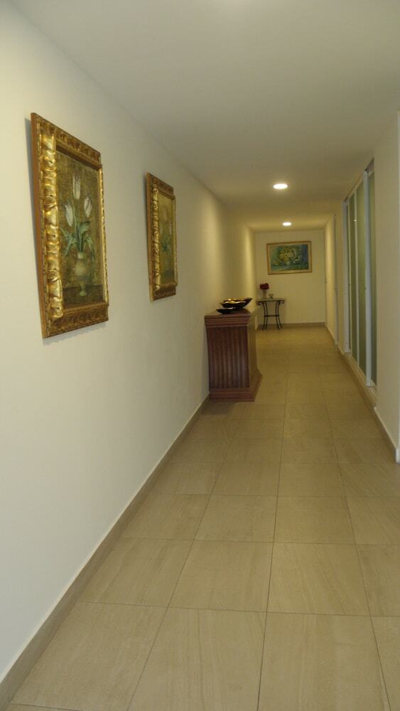 Apartamentos Brisas 10 Beachside Suites