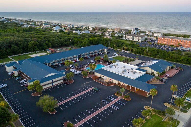 Ocean Coast Hotel At The Beach