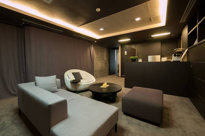 Canal Walk Aparthotel