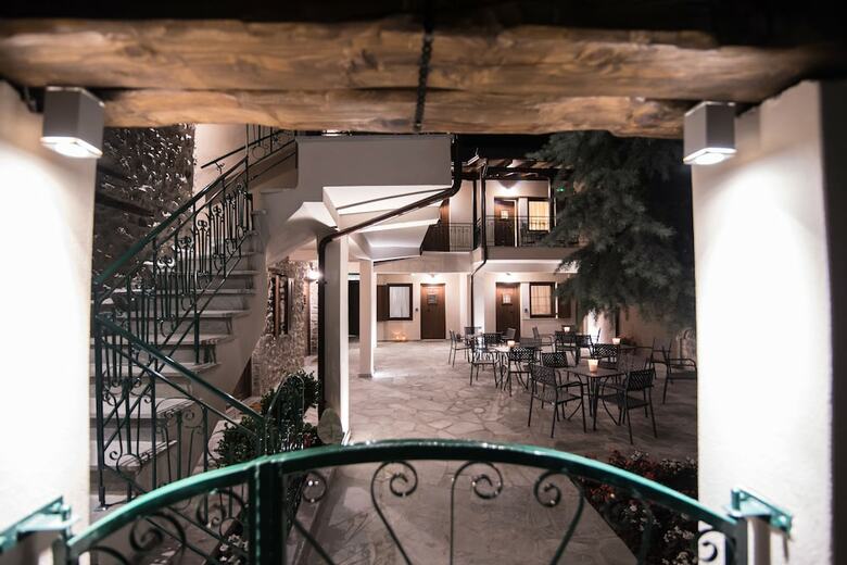 Apartamentos Mythic Valley