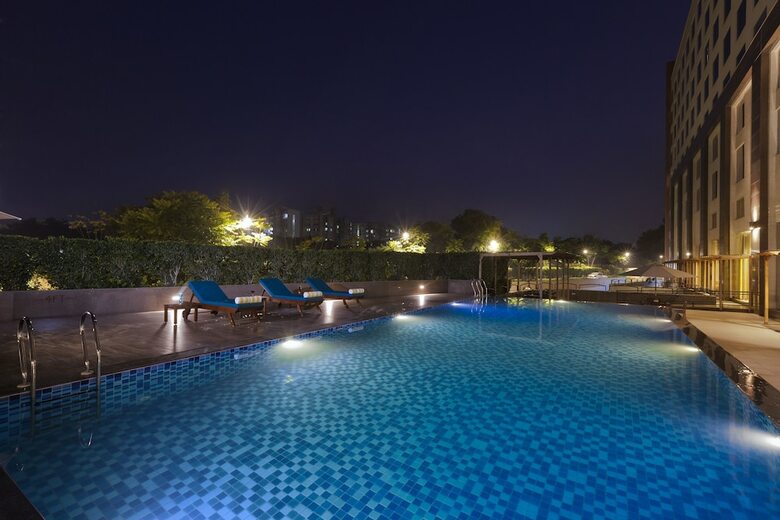 Lemon Tree Hotel Sohna Road