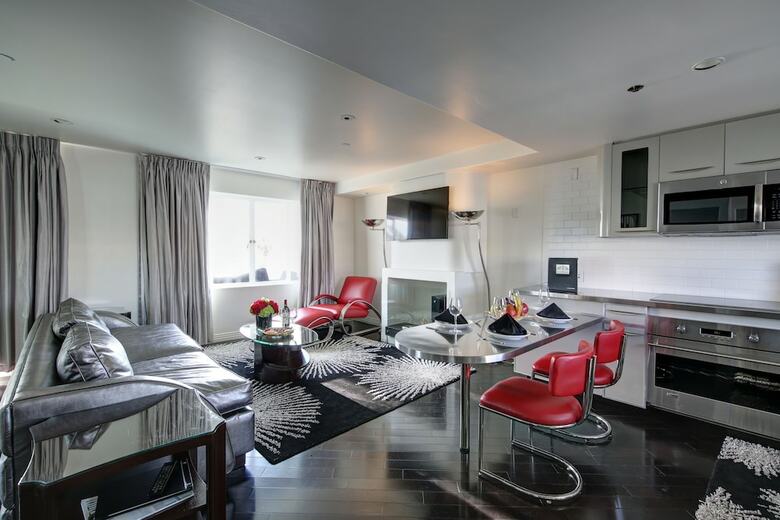 Hotel Shangri La Santa Monica