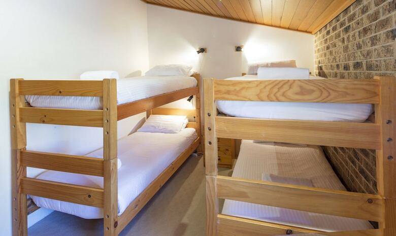 Bundilla 4- Townhouse With Free Wifi