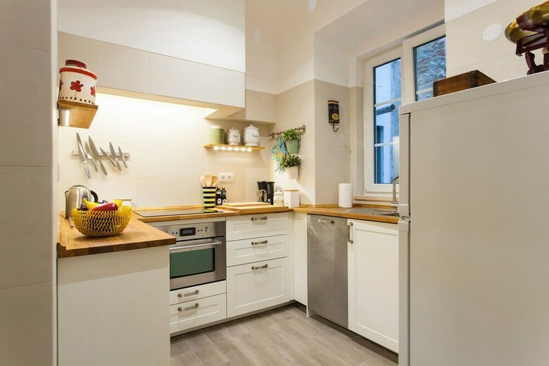 Stylish Lisbon Apartment In Alfama