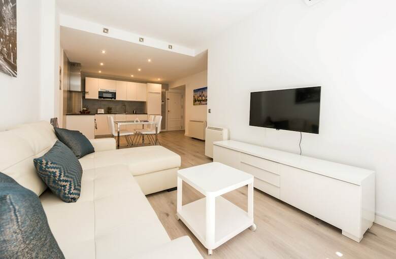 Apartamentos Sol Arenal City Center