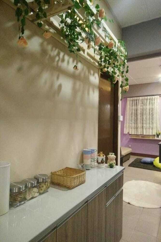 Hostal Escape Backpackers Kk