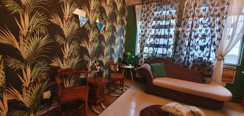Hostal Escape Backpackers Kk