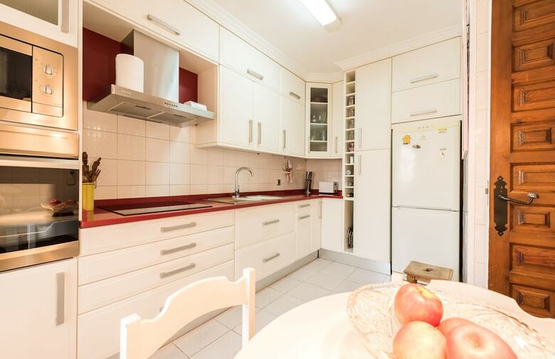 Apartamentos Reina Sof�a City Center