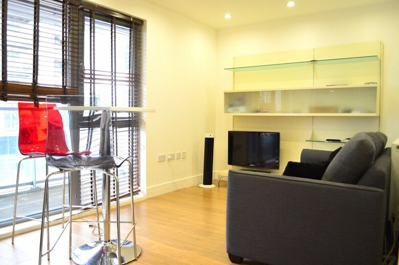 Apartamentos 1 Bed Flat In Whitechapel With Roof Terrace