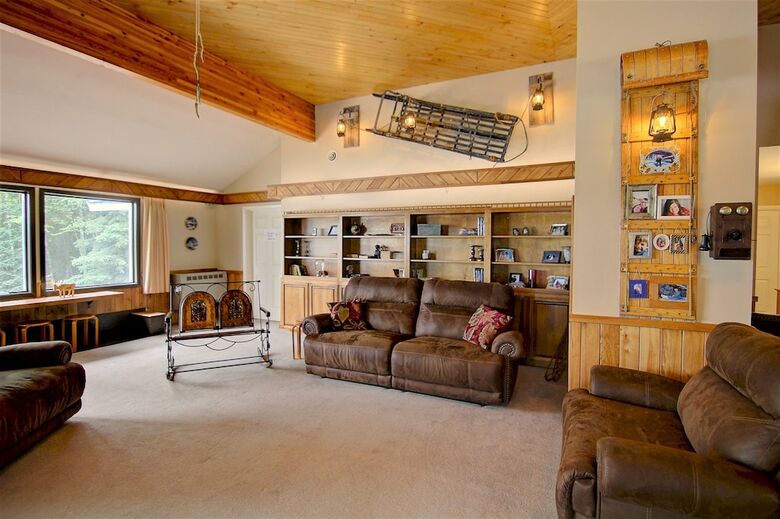 Bed & Breakfast Alaska's Heritage Lodge