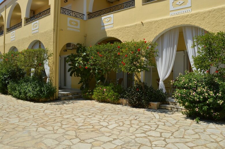 Aparthotel Konstantina Apartments
