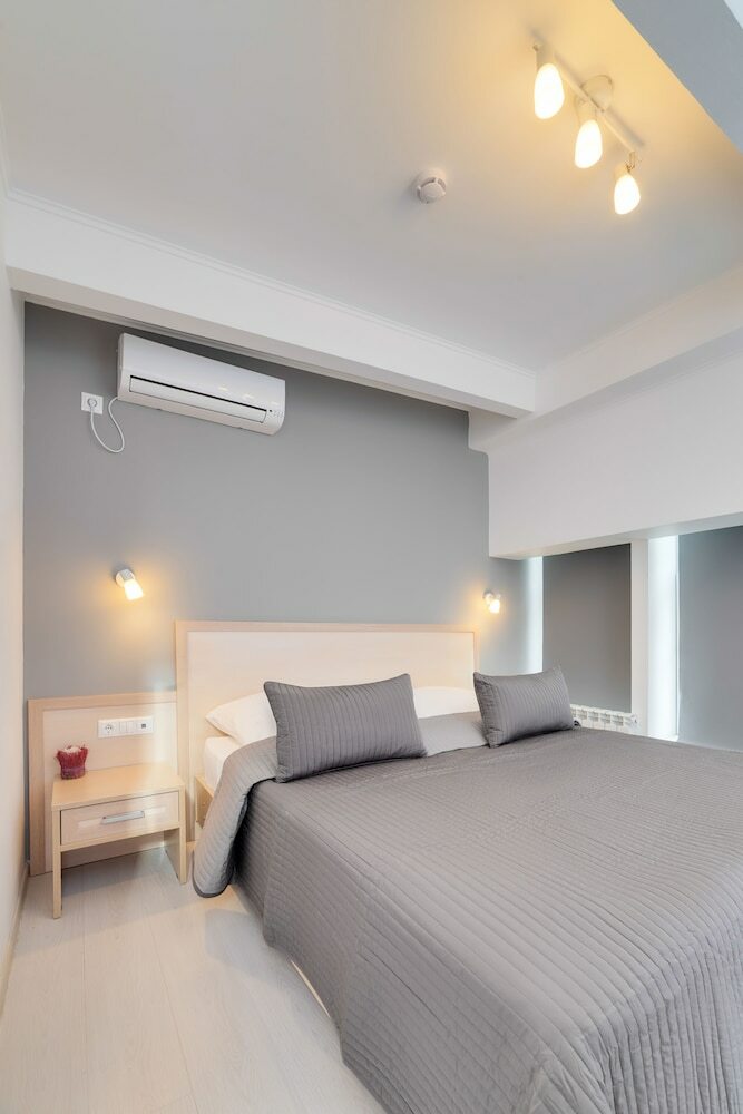 Hotel Minima Aeroport