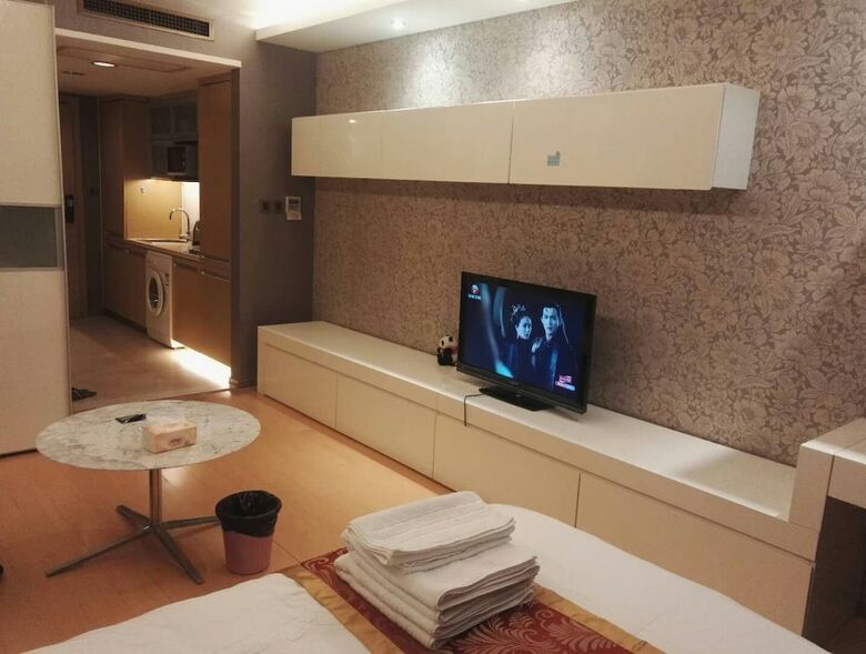 Hotel Beijing Yilejia Apartment