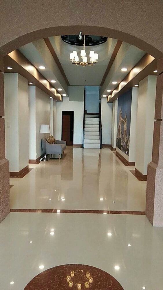 Elizabeth Hotel