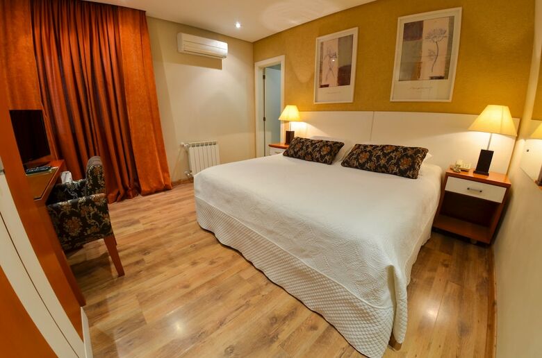 Hotel Canto Belo