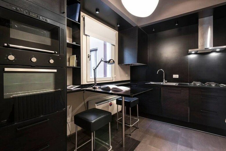 Downtown Luxury Design Apartment