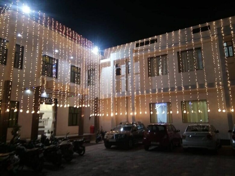 Hotel Kumkum Palace