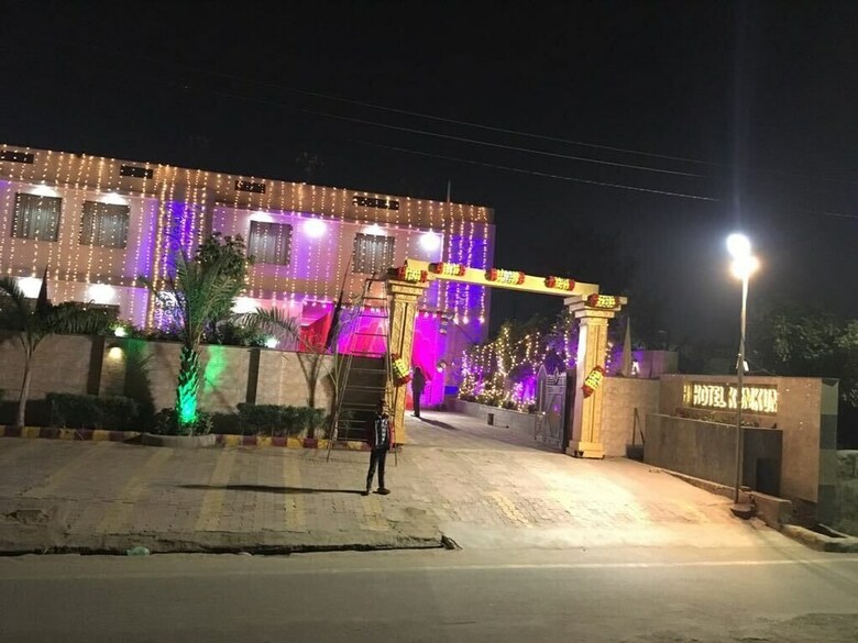Hotel Kumkum Palace