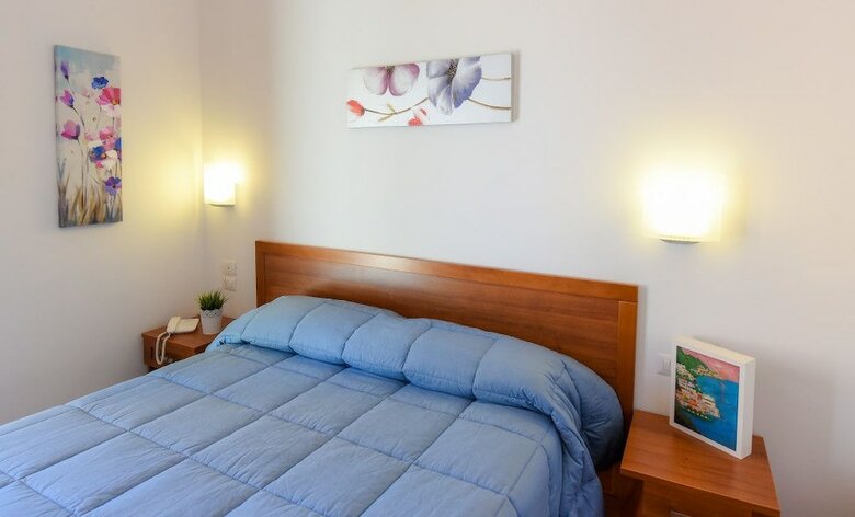 Hotel Villa Crawford - Religious Hospitality