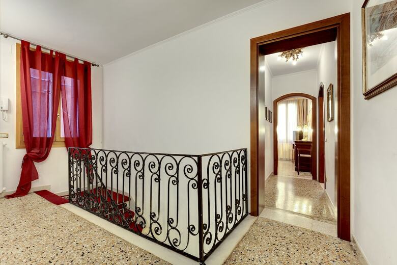 Paste Apartment