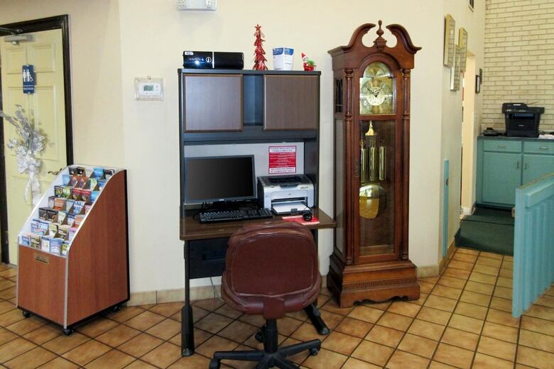 Hotel Rodeway Inn