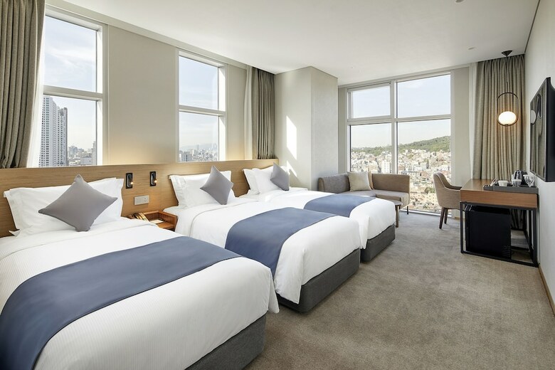 Staz Hotel Doksan