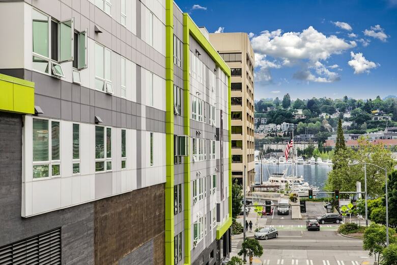 Domicile Suites At Marina Slu
