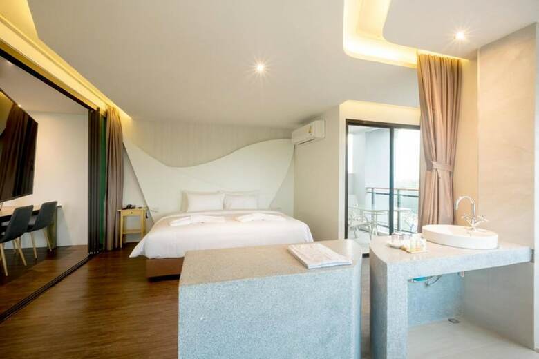 Hotel Whale Hua Hin