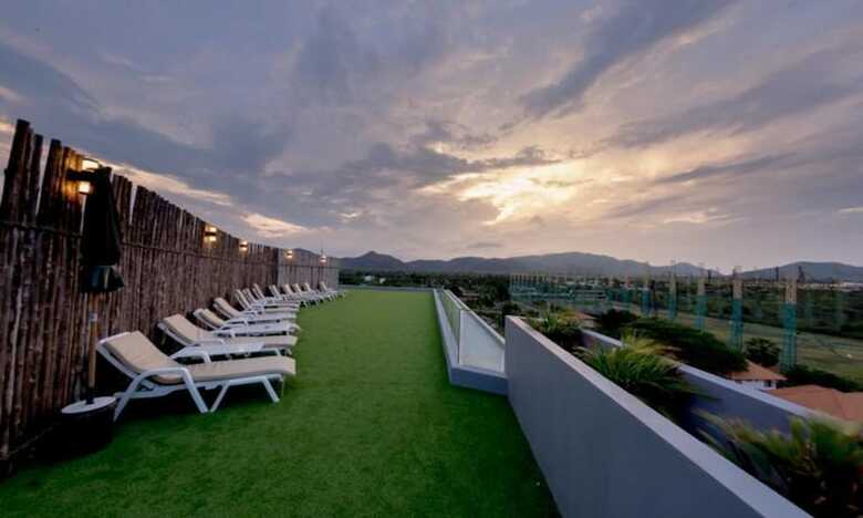 Hotel Whale Hua Hin