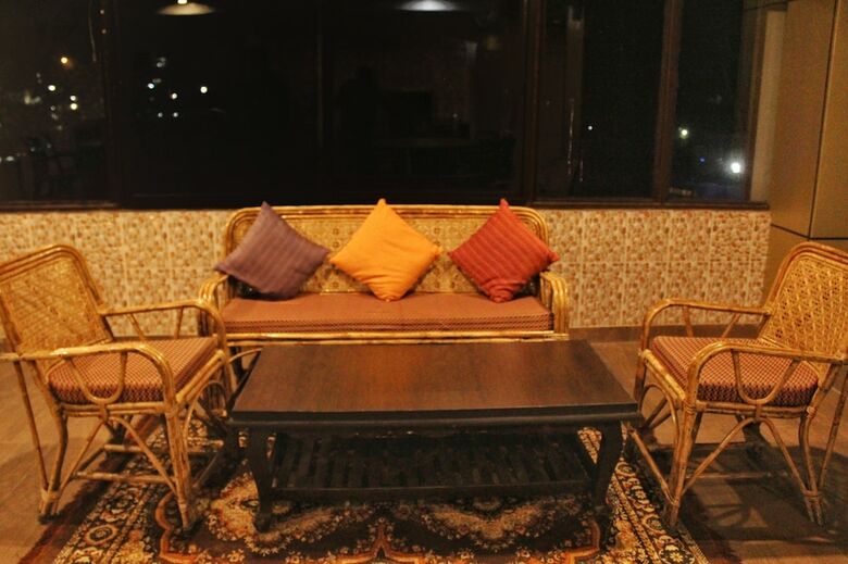 Hotel Ishan A Riverside Retreat