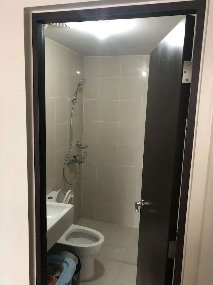 Cubao Manhattanheights Unit 4q Tower D
